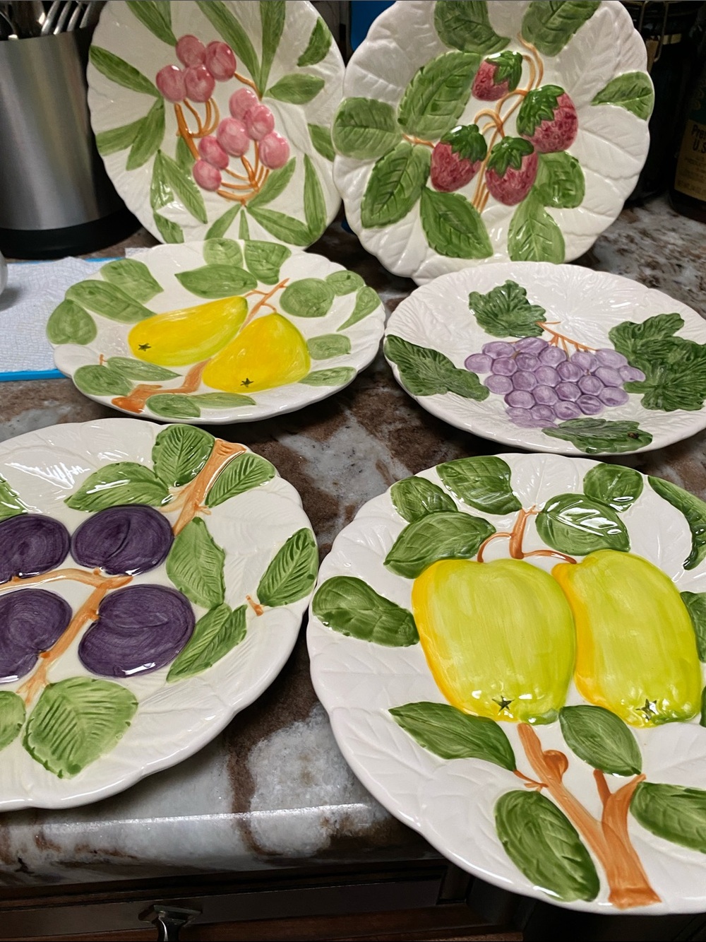 6 Vintage 1987 Shafford Fruit Du Jour Salad/Dessert Plates - Majolica Style